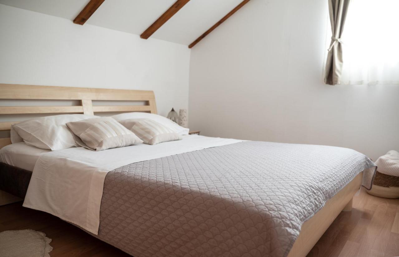 Apartman Milutin فرسي المظهر الخارجي الصورة
